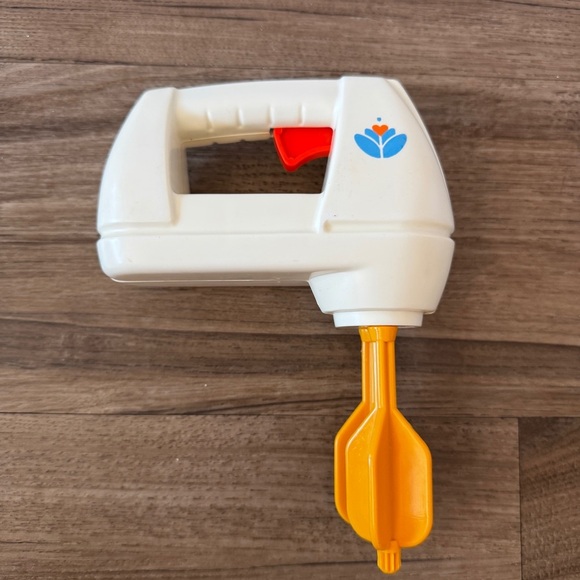 Vintage Fisher Price toy hand mixer 90s - Picture 1 of 7
